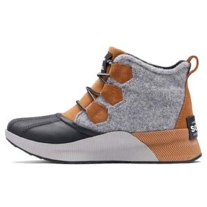 Sorel out and about III women’s winter boot 🥾 size 9